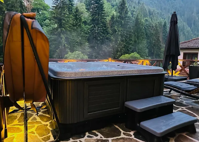 Mezinska Jacuzzi Sauna Shiroka Luka (Smolyan)