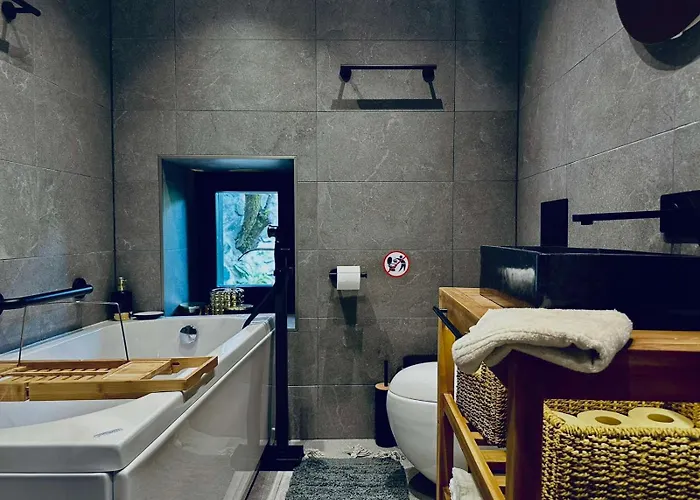 Mezinska Jacuzzi Sauna Villa Shiroka Luka (Smolyan)