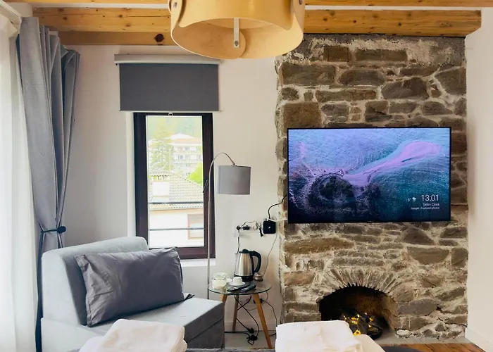 ヴィラ Mezinska Jacuzzi Sauna Shiroka Lŭka